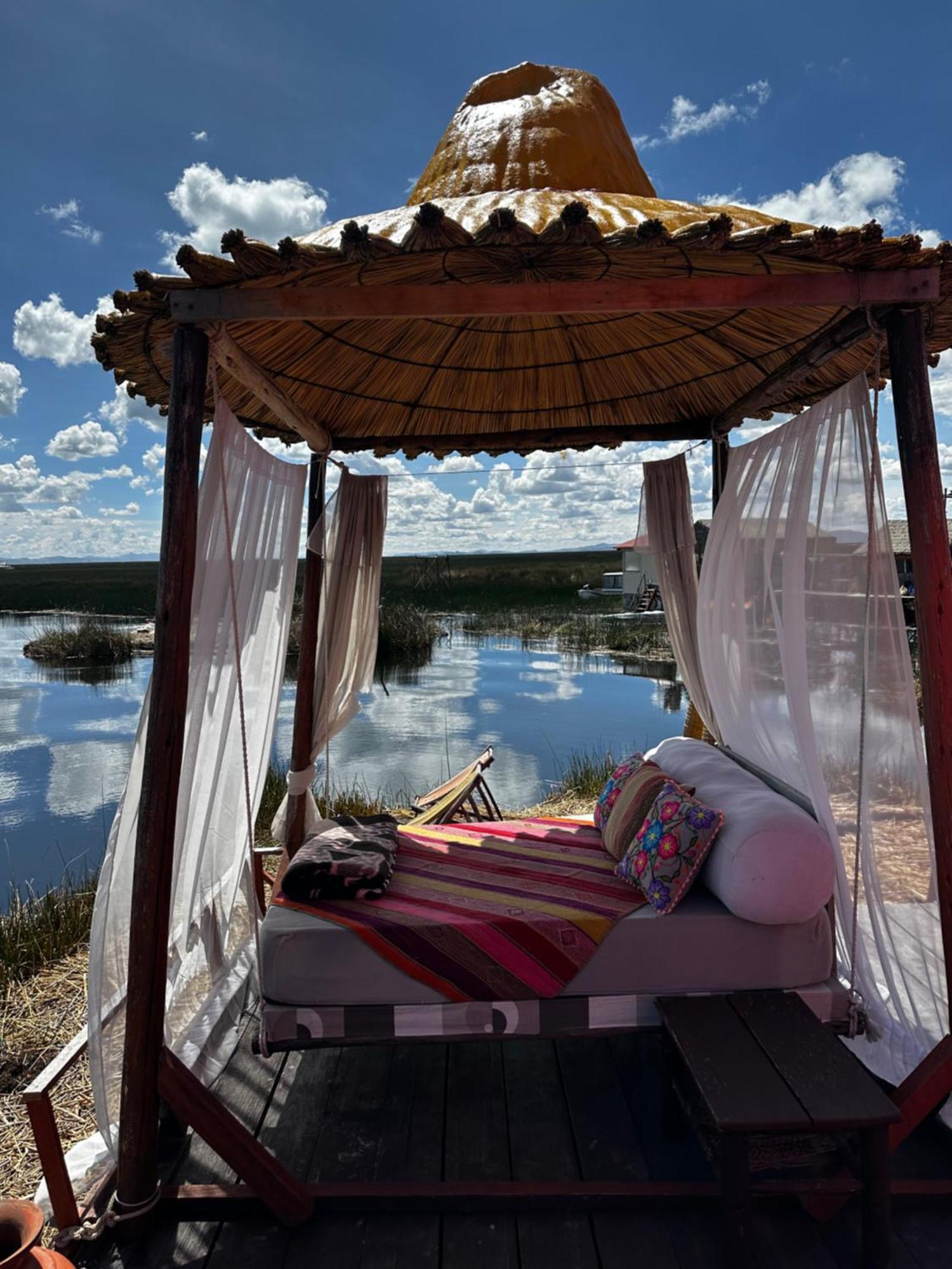Uros Waliski Lodge Puno Luaran gambar