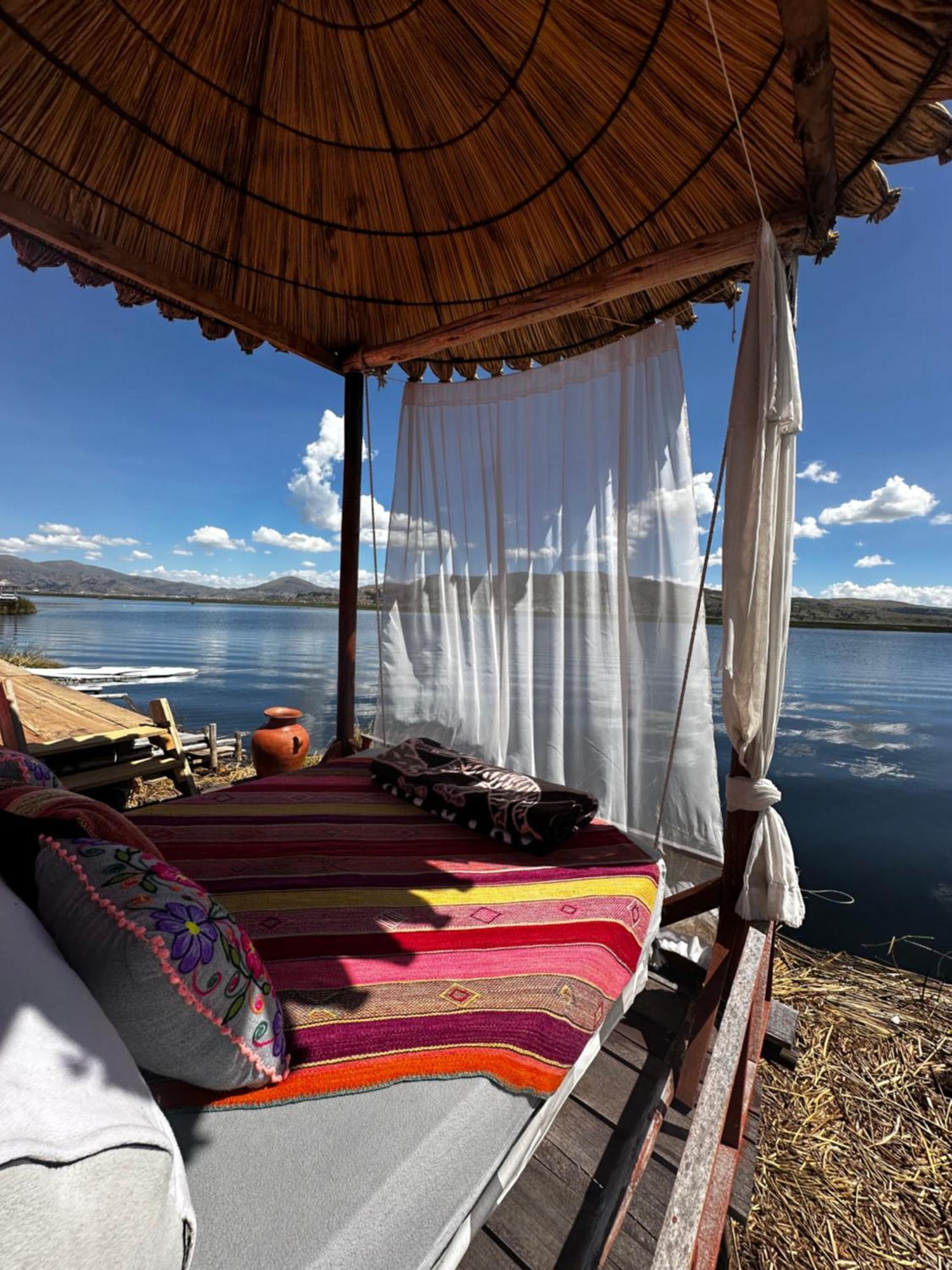 Uros Waliski Lodge Puno Luaran gambar