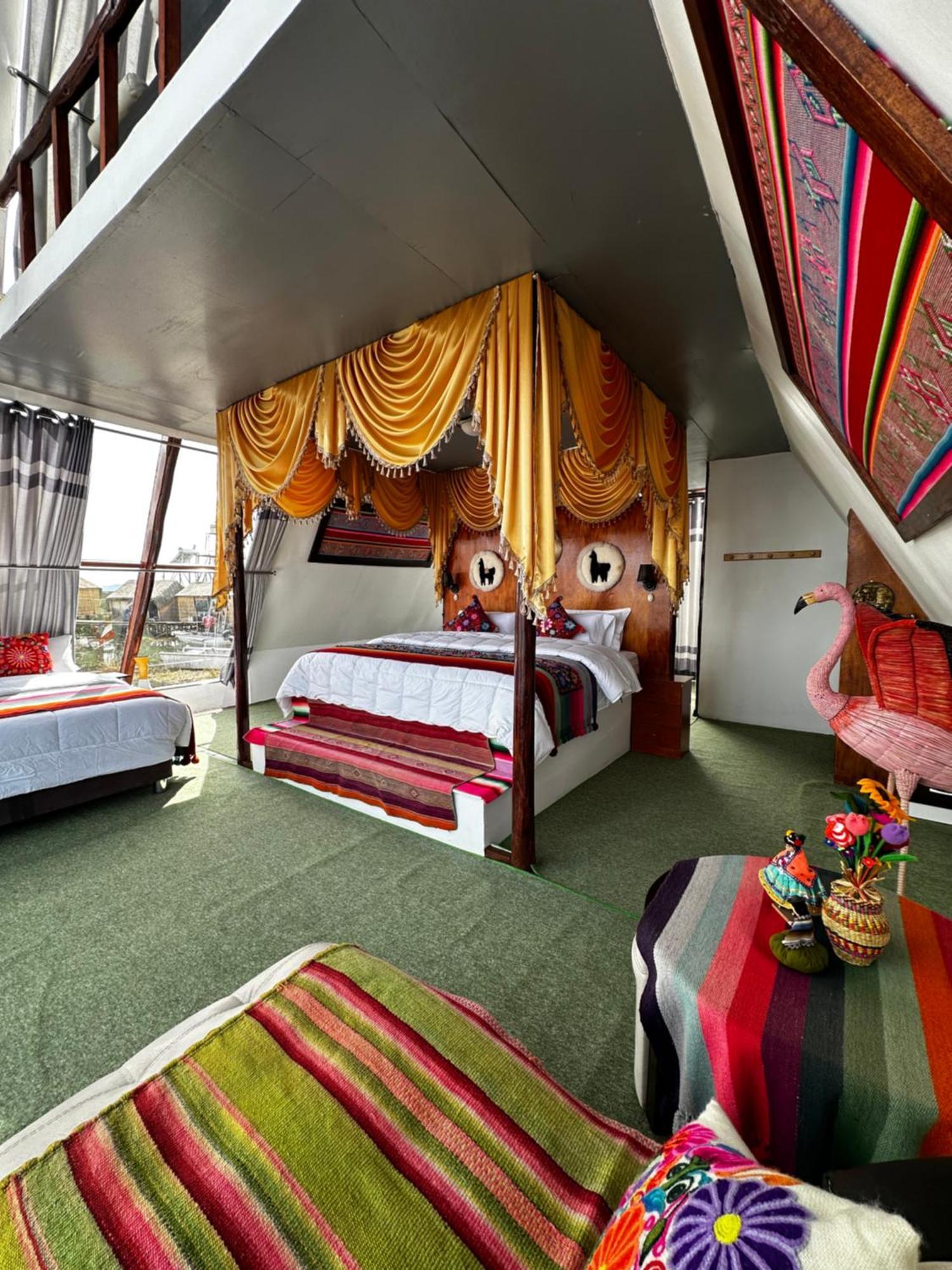 Uros Waliski Lodge Puno Luaran gambar
