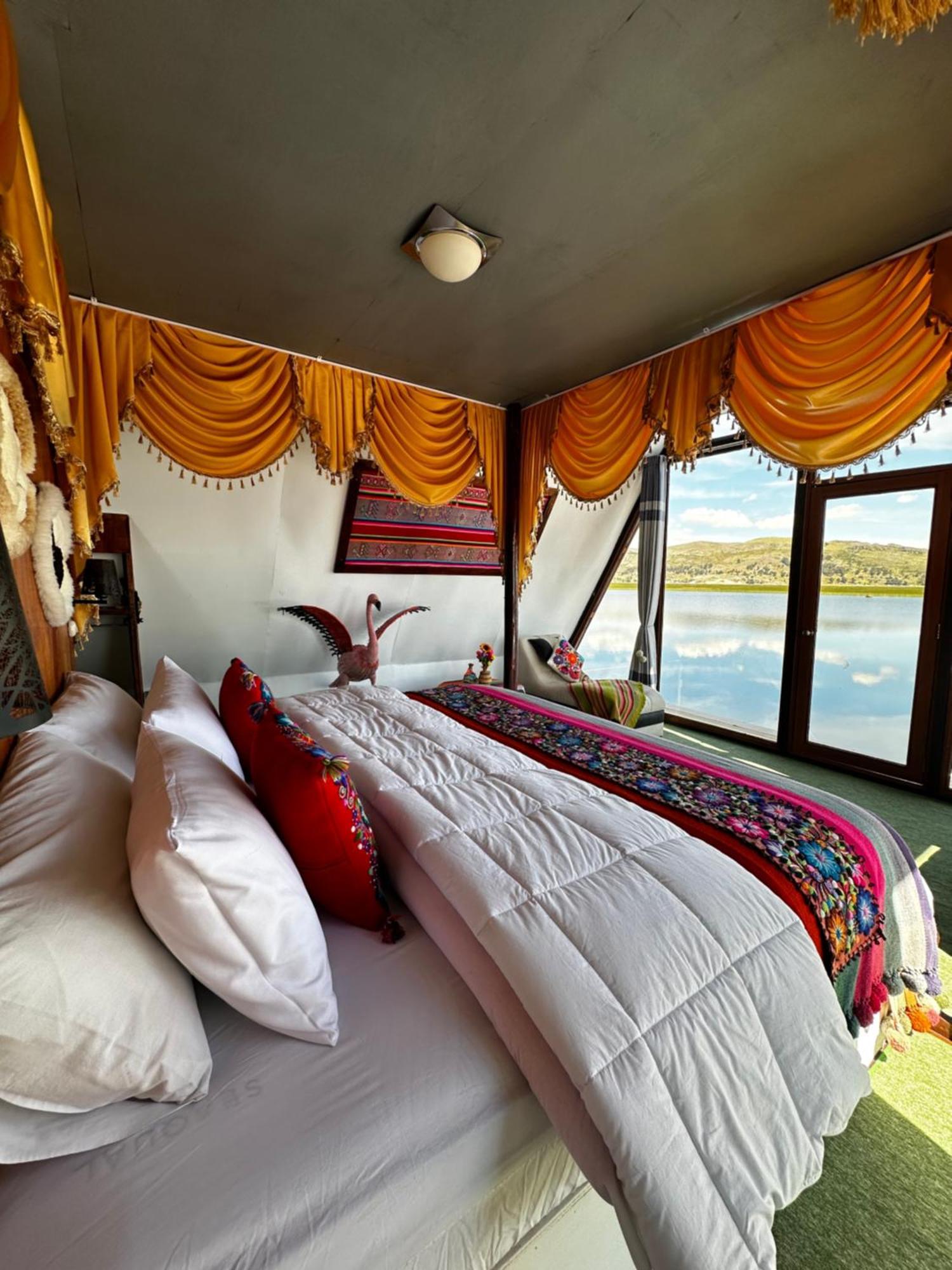 Uros Waliski Lodge Puno Luaran gambar
