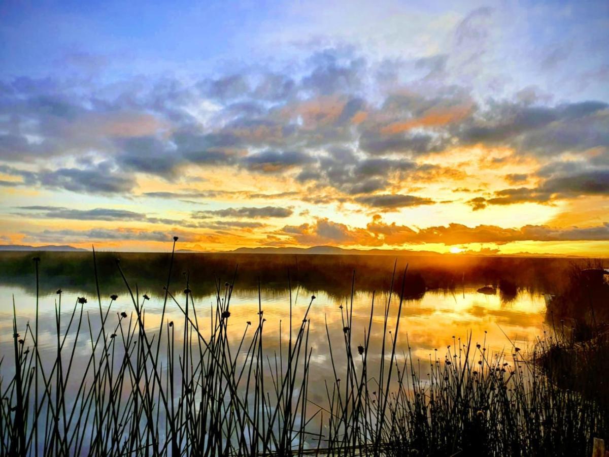 Uros Waliski Lodge Puno Luaran gambar